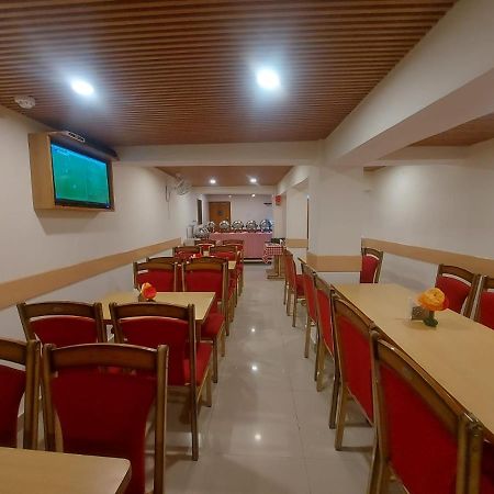 Brightland Hotel Shimla Esterno foto