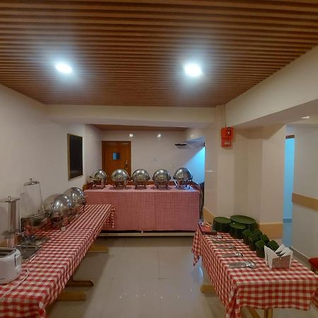 Brightland Hotel Shimla Esterno foto