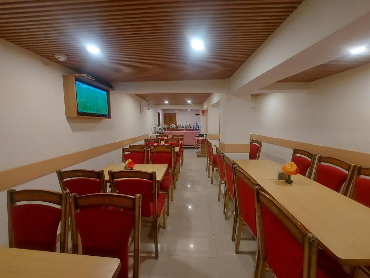 Brightland Hotel Shimla Esterno foto